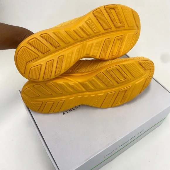 APL Athletic Propulsion Labs TechLoom Phantom‎ Mango Yellow Sneakers Men's 11.5 - Picture 6 of 6